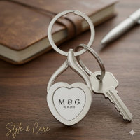 Personalisiertes Herz mit individuellem Monogramm