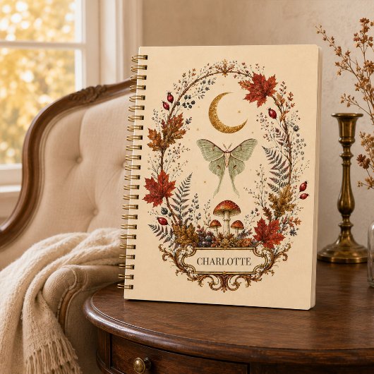 Personalisiertes Hexen-Herbst-Luna-Moth-Tagebuch Notizblock