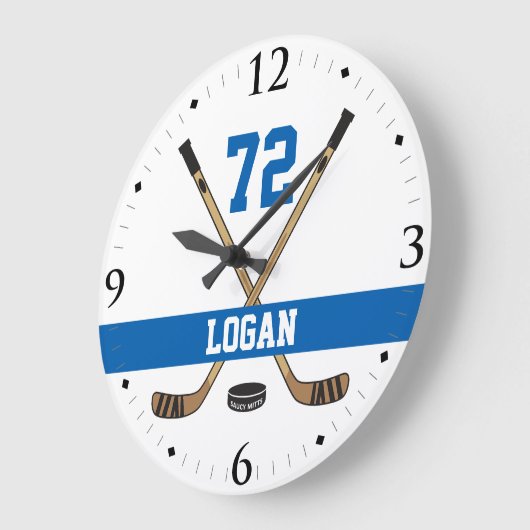Personalisiertes Hockey-Spieler-Namen-Zahl-Blau Große Wanduhr (Winkel)
