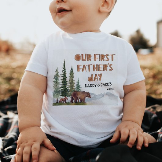 Personalisiertes Holz 1. Vatertag Baby T-shirt