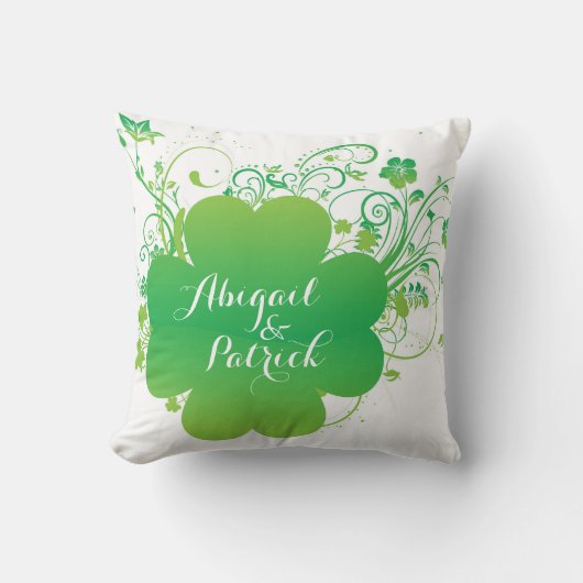 Personalisiertes Irisches Kleeblatt Akzent Pillow Kissen (Vorderseite)