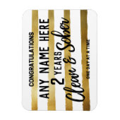 Personalisiertes Jubiläum zwischen Sauberkeit und  Magnet (Vertikal)