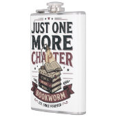 Personalisiertes Just One More Chapter Est 1985 Bu Flachmann (Links)