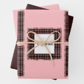 Personalisiertes Kariertes Rosa Braun Matched Vale Geschenkpapier Set (Beispiel)