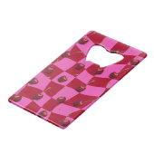 Personalisiertes Kirsch-Gingham Retro Individuelle Geldbeutel Flaschenöffner (Rückseite Schrägansicht)