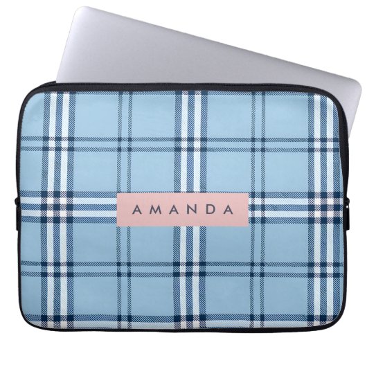 Personalisiertes Klassisches Hellblau & Navy Karo Laptopschutzhülle (Vorderseite)