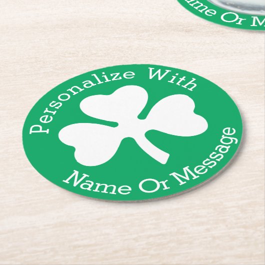PERSONALISIERTES Kleeblatt St Patricks Day Runder Pappuntersetzer (Angewinkelt)