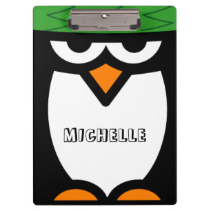 Personalisiertes Klemmbrett mit lustigem Pinguin-C