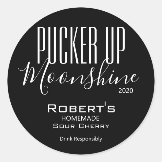 Personalisiertes Label "Pucker up Moonshine" Runder Aufkleber (Vorderseite)