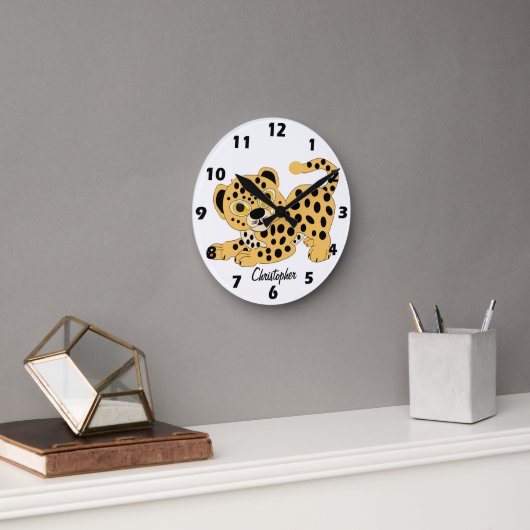 Personalisiertes Leopard-Design Runde Wanduhr (Büro)