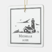 Personalisiertes Leuchtturm Ostseeküste Weihnachte Keramikornament (Links)