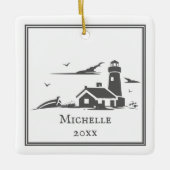 Personalisiertes Leuchtturm Ostseeküste Weihnachte Keramikornament (Vorderseite)