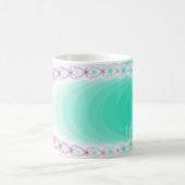 Personalisiertes Lila grünes Fraktal Kaffeetasse (Mittel)