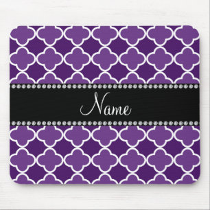 Personalisiertes lila quatrefoil Namensmuster Mousepad