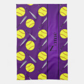 Personalisiertes lila Softballnamensmuster Geschirrtuch (Vertikal)