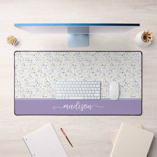 Personalisiertes lila Wildblumen-Monogramm Schreibtischunterlage (Büro 1)
