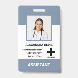 Personalisiertes Logo und Foto-ID des Krankenhause Ausweis