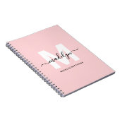 Personalisiertes Mädchenhaftes Rosa Monogramm Notizblock (Rechte Seite)