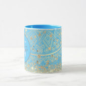 Personalisiertes Mandala mit Goldstars Monogram Tasse (Zentrum)