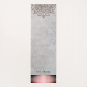 Personalisiertes Mandala Rose Gold Metallic Yogamatte (Rückseite)
