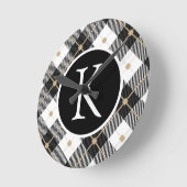 Personalisiertes Mit Monogramm Schwarz-weißes Gold Runde Wanduhr (Winkel)