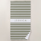 Personalisiertes, modernes, grün gestreiftes Muste Strandtuch (Vorderseite)