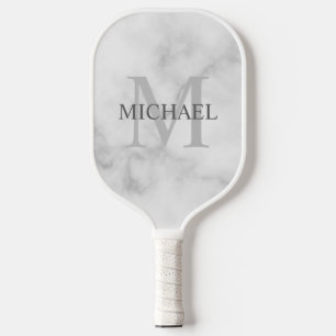 Personalisiertes Monogramm aus weißem Marmor und N Pickleball Schläger