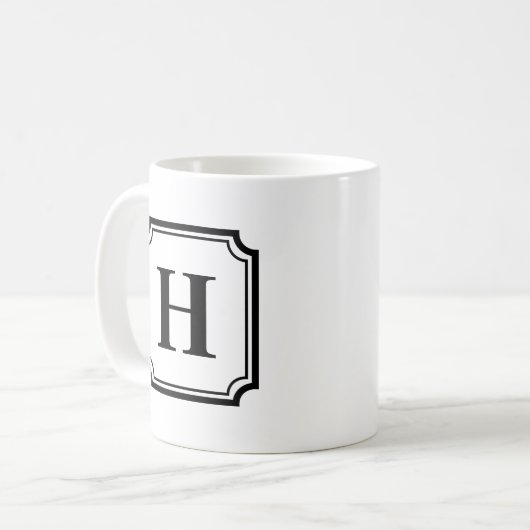 Personalisiertes Monogramm der schwarzen klassisch Kaffeetasse (Vorderseite Links)
