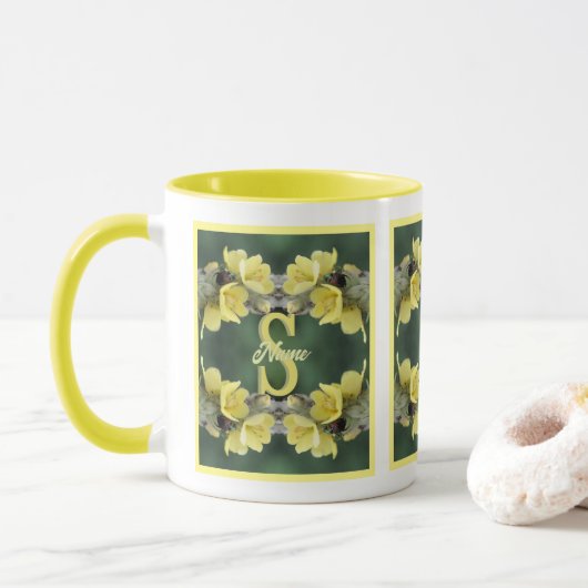 Personalisiertes Monogramm Ihr Anfangsbuchstabe Na Tasse (Mit Donut)
