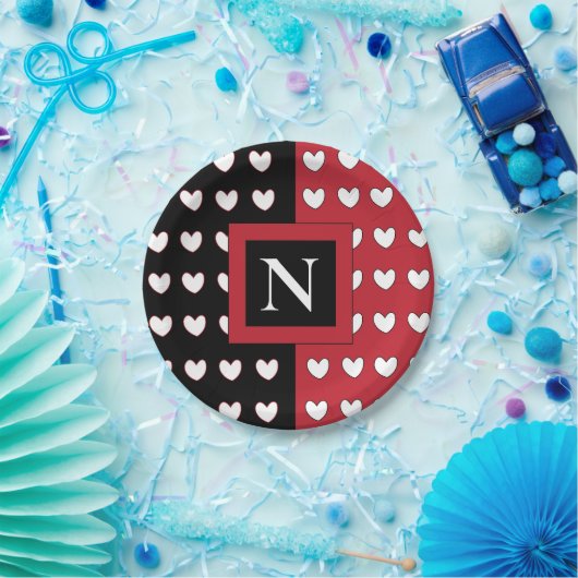 Personalisiertes Monogramm Schwarzes Weiß Herz Pappteller (Party)