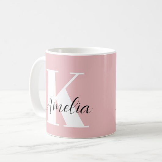 Personalisiertes Monogramm-Script rosa Kaffeetasse (Vorderseite Links)