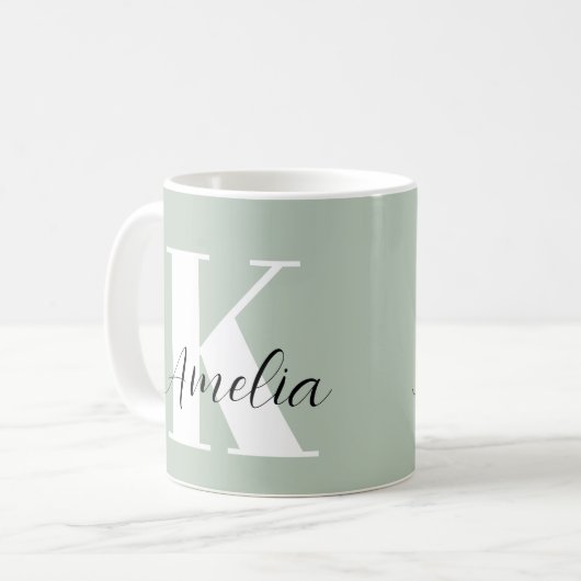 Personalisiertes Monogramm-Skriptformat Grün Kaffeetasse (Vorderseite Links)