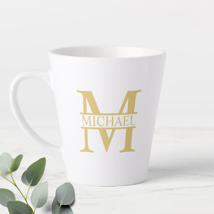 Personalisiertes Monogramm und Name aus Weiß und  Milchtasse