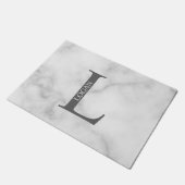 Personalisiertes Monogramm und Name Doormat Fußmatte (Schrägansicht)