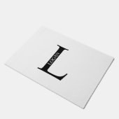 Personalisiertes Monogramm und Name Doormat Fußmatte (Schrägansicht)