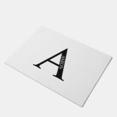 Personalisiertes Monogramm und Name Doormat Fußmatte (Schrägansicht)