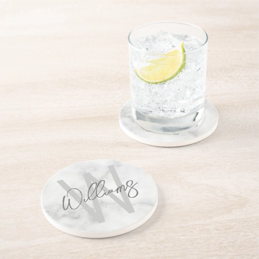 Personalisiertes Monogramm und Name für das weiße Getränkeuntersetzer (Seite)