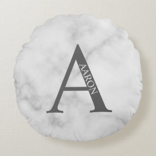 Personalisiertes Monogramm und Name Rundpilz Rundes Kissen