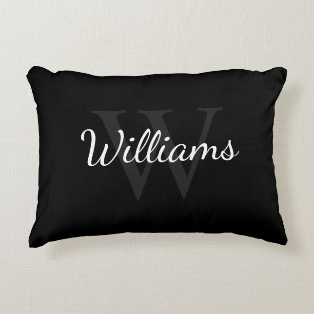 Personalisiertes Monogramm und Name Schwarz Dekokissen (Vorderseite)