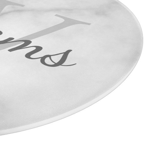 Personalisiertes Monogramm- und Namensmarmorbild Schneidebrett (Ecke)