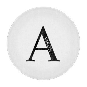Personalisiertes Monogramm und Namenszuschnitt Schneidebrett