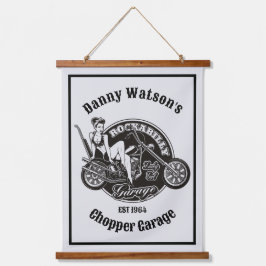 Personalisiertes Motorrad Babe Chopper Garage Wandteppich Mit Holzrahmen