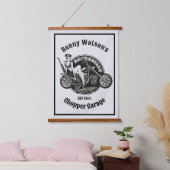 Personalisiertes Motorrad Babe Chopper Garage Wandteppich Mit Holzrahmen (Schlafzimmer)