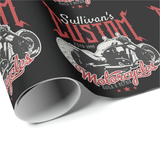 Personalisiertes Motorrad Big Bad Biker Garage Geschenkpapier (Rolleneckpunkt)