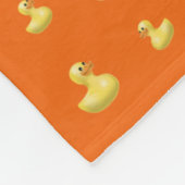 Personalisiertes Muster aus orangefarbenem Gummi Fleecedecke (Ecke)