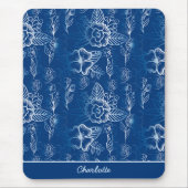 Personalisiertes, nahtloses Blumenmuster weiß - bl Mousepad (Vorne)