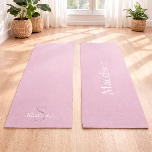 Personalisiertes Namensmonogramm Staubrose Yogamatte