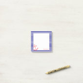 Personalisiertes Navy Blue und Blush Pink Post-it Klebezettel (Auf Schreibtisch)