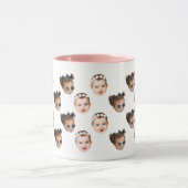 Personalisiertes Niedliches Baby-Gesicht 2 Fotos Tasse (Zentrum)