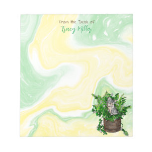 Personalisiertes Niedliches Kitten in Catnip Notizblock